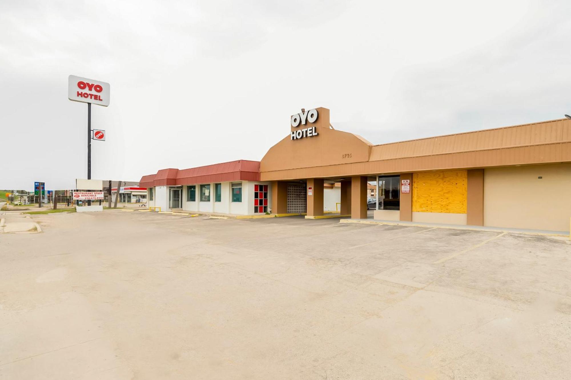 Oyo Hotel San Antonio Lackland Afb Seaworld Hwy 90 W Экстерьер фото