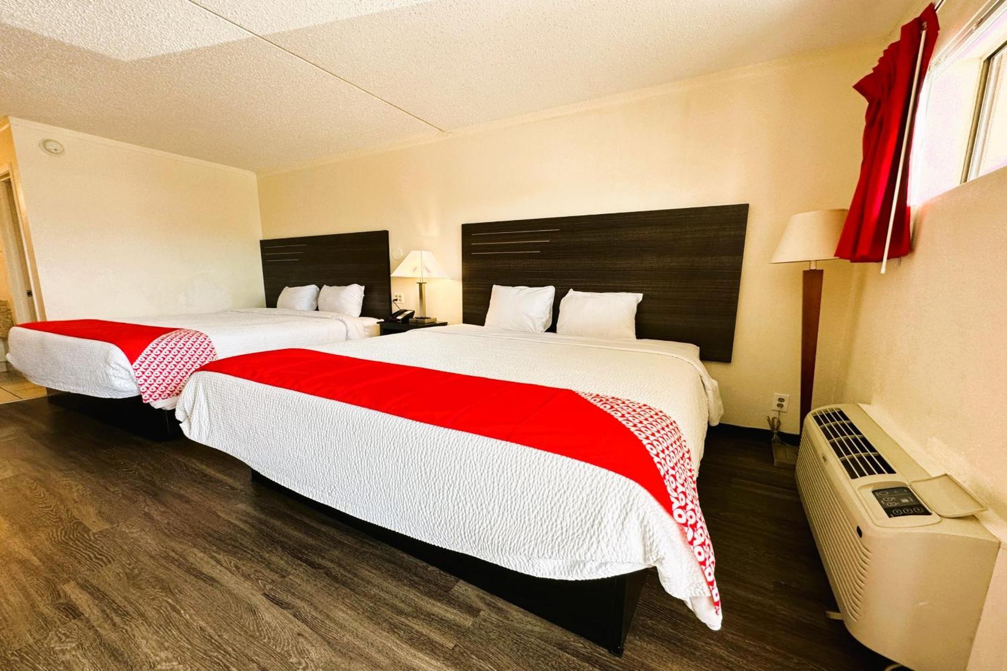 Oyo Hotel San Antonio Lackland Afb Seaworld Hwy 90 W Экстерьер фото